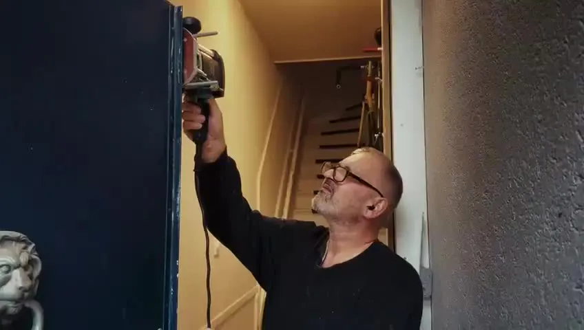 Inbraakschade herstellen door De Haagse Slotenmaker
